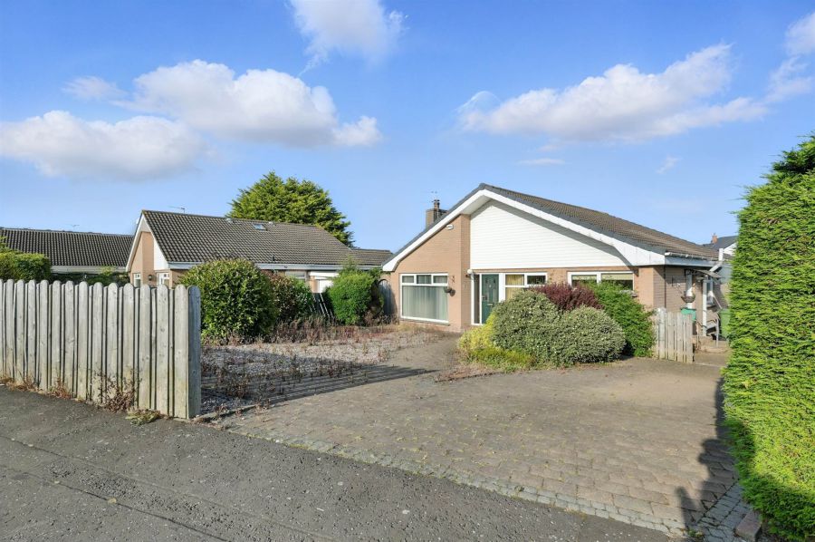 5 Navar Drive