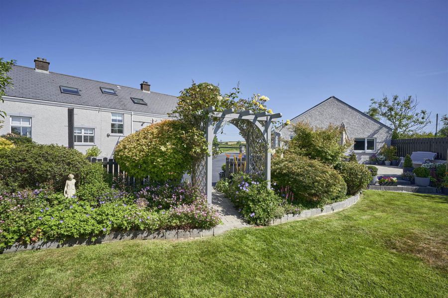 33 Ballyblack Road