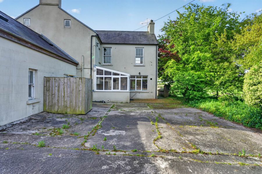 Hogstown House, 12 Hogstown Road