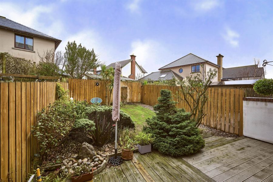 51 Cove Avenue