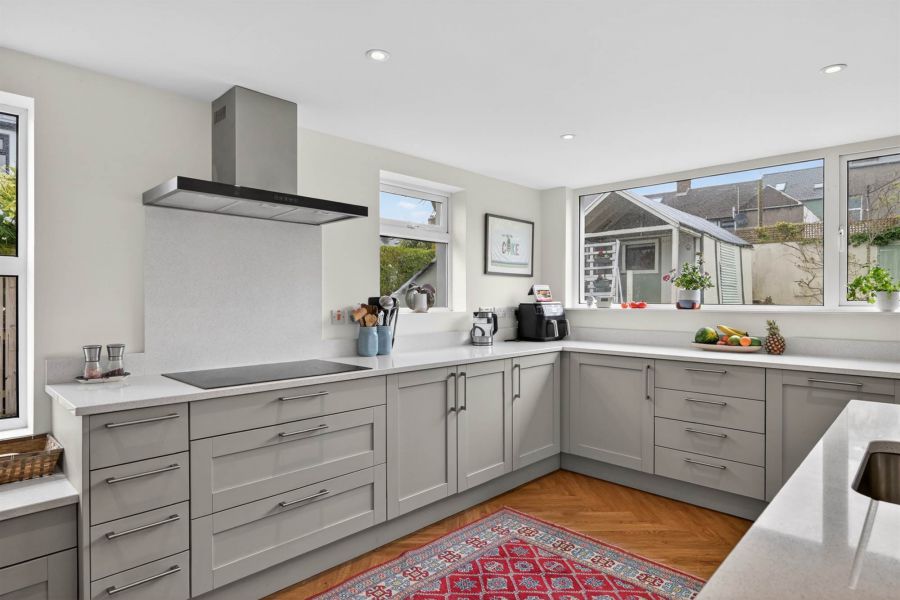 4 Springfield Avenue