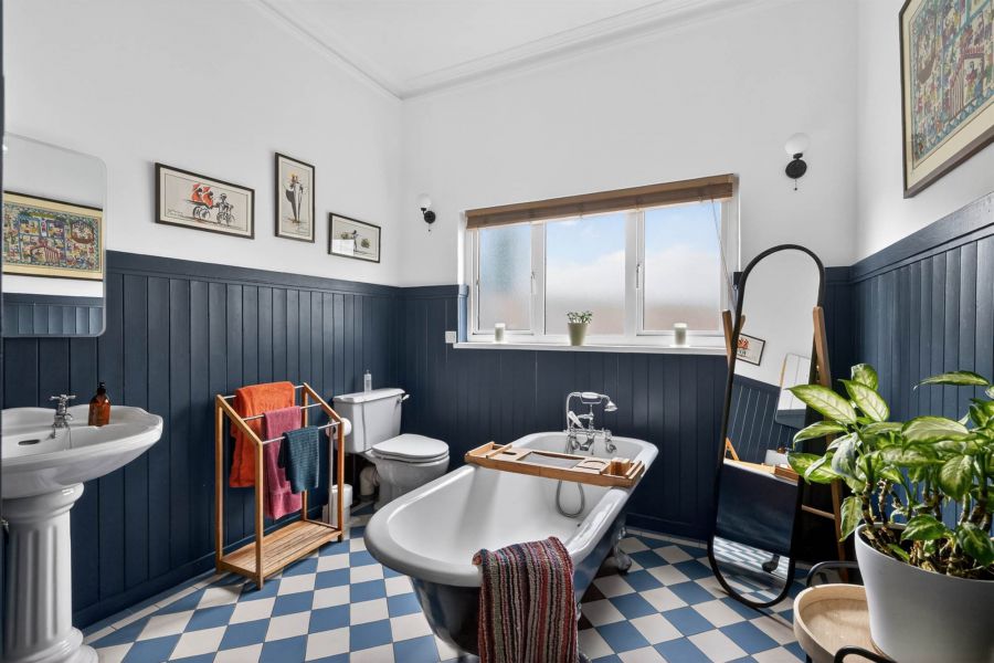 4 Springfield Avenue