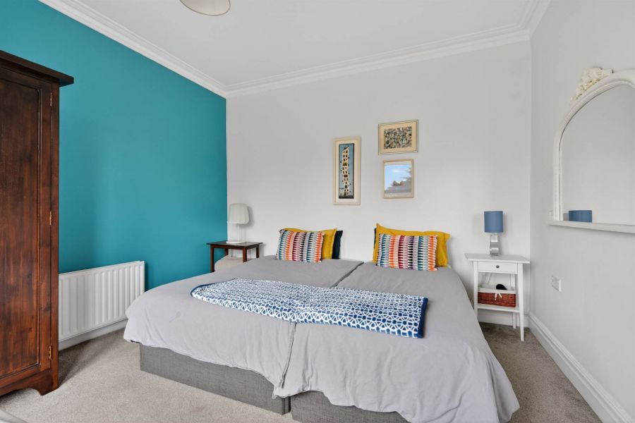 4 Springfield Avenue