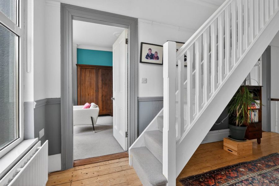 4 Springfield Avenue