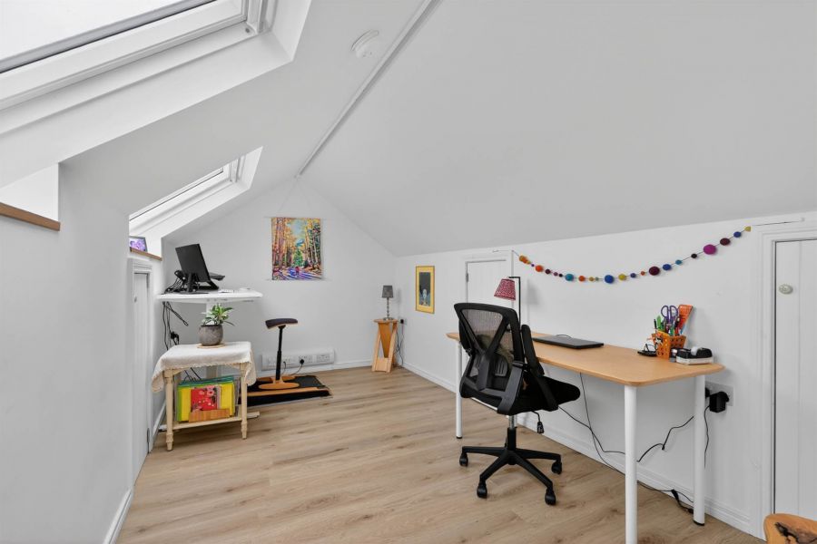 4 Springfield Avenue