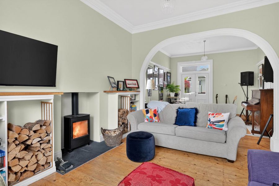 4 Springfield Avenue