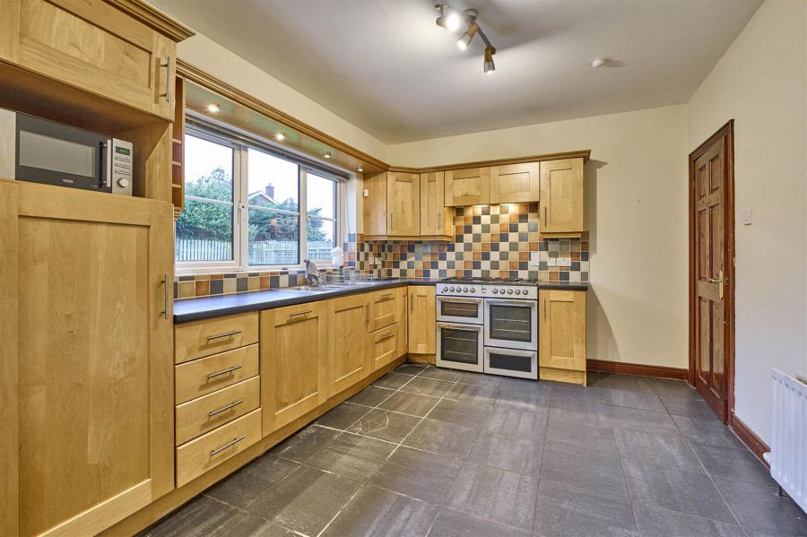 138 Ballycrochan Road