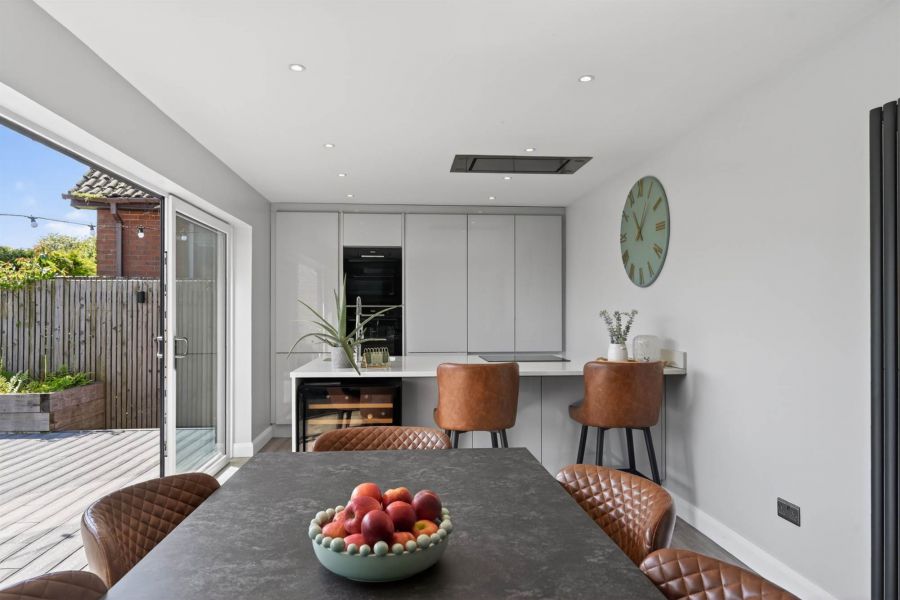 51 Beechfield Avenue