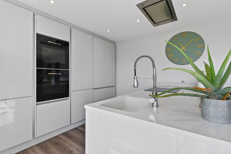 51 Beechfield Avenue