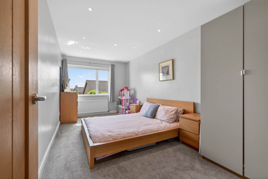 51 Beechfield Avenue