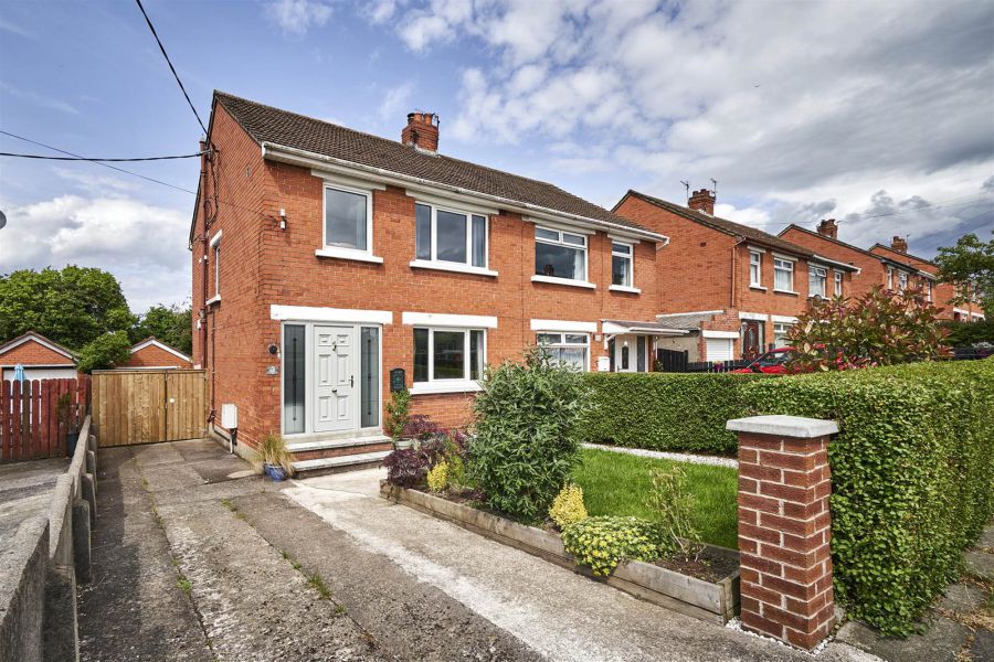 68 Silverstream Avenue, bangor, BT20 3LP