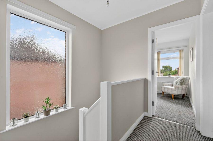8 Norwood Crescent