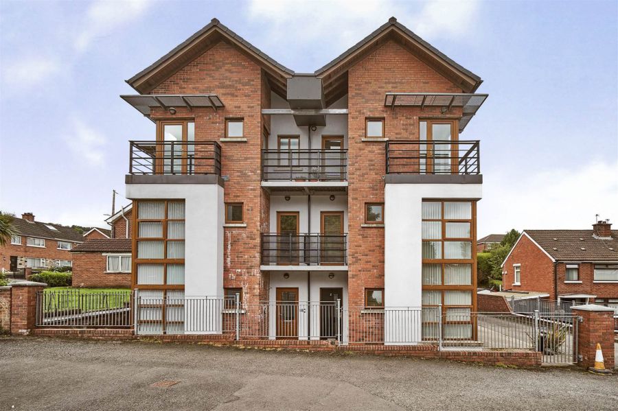 Apt 2 67a Ballygowan Road