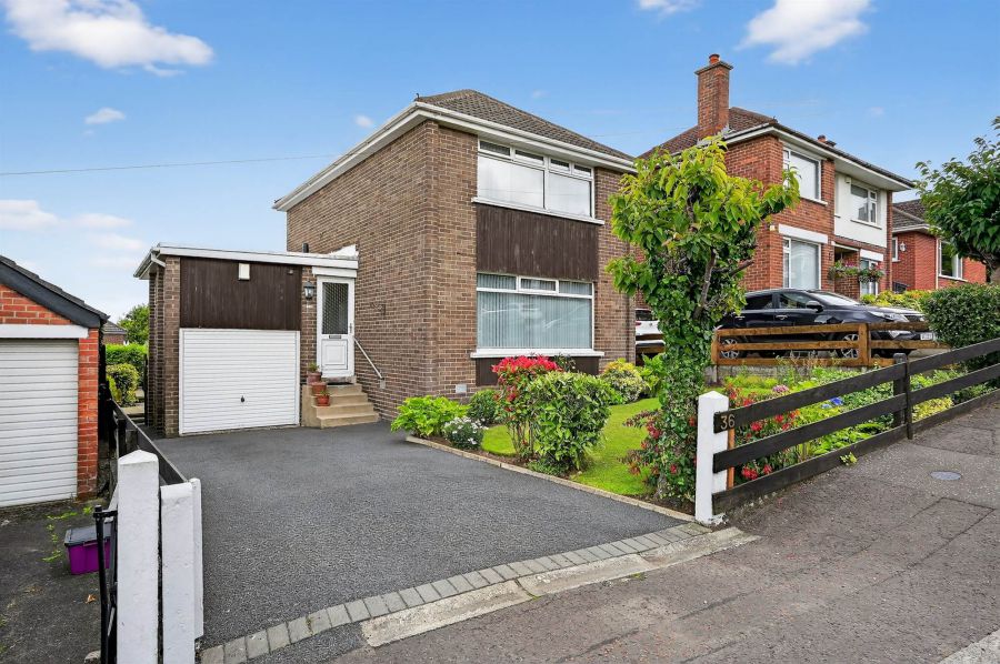 36 Casaeldona Park, Castlereagh, Belfast, BT6 9RB