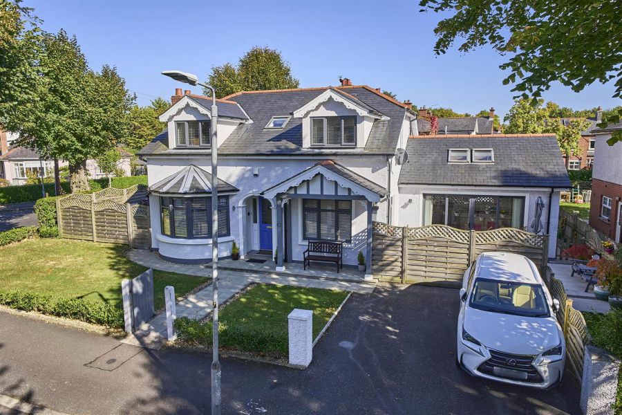 33 Ormiston Crescent