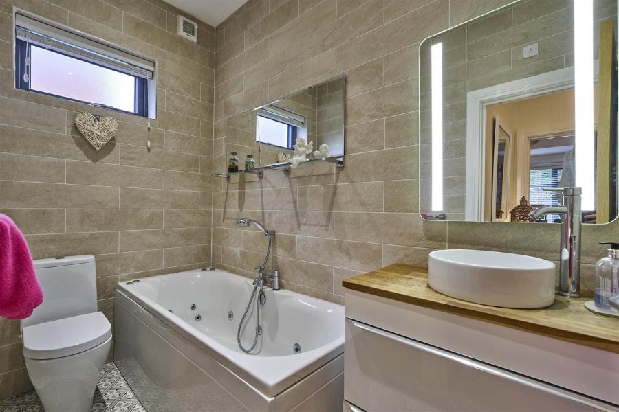 33 Ormiston Crescent 33 Ormiston Crescent