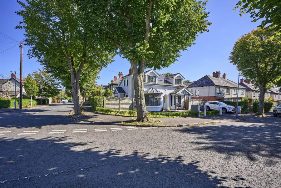 33 Ormiston Crescent