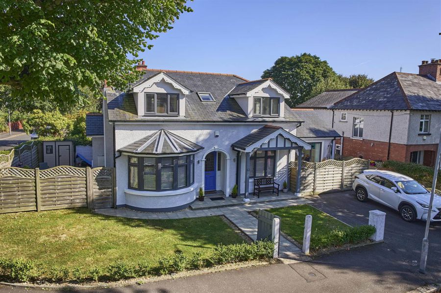 33 Ormiston Crescent