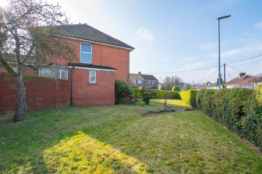 39 Princess Gardens