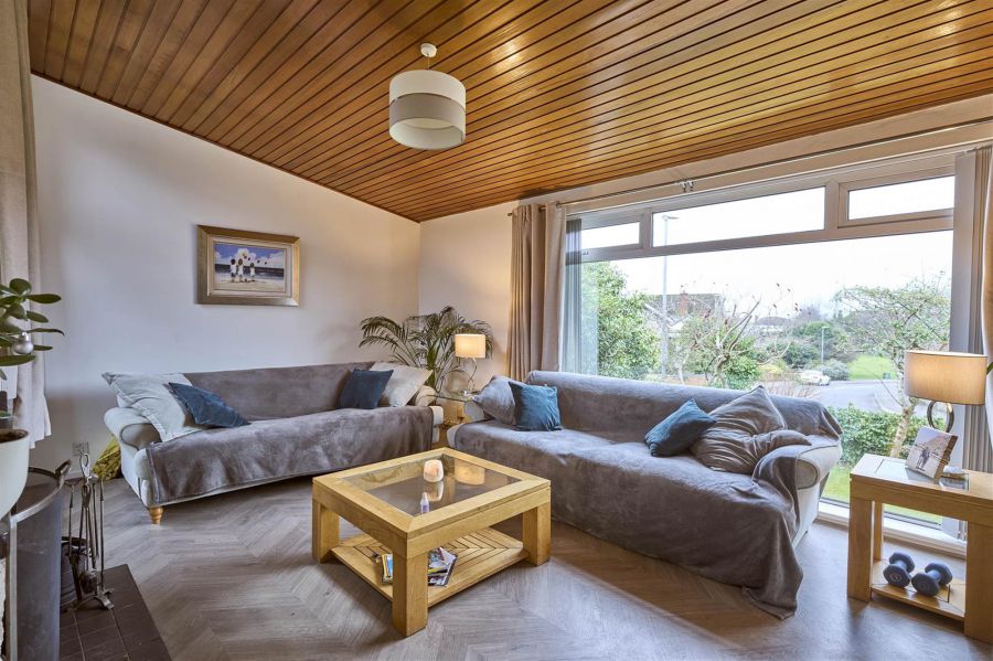 16 Rannoch Road
