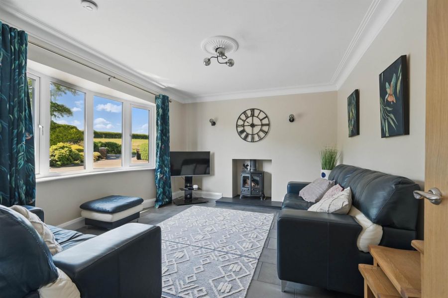 39 Whiterock Road With Annex