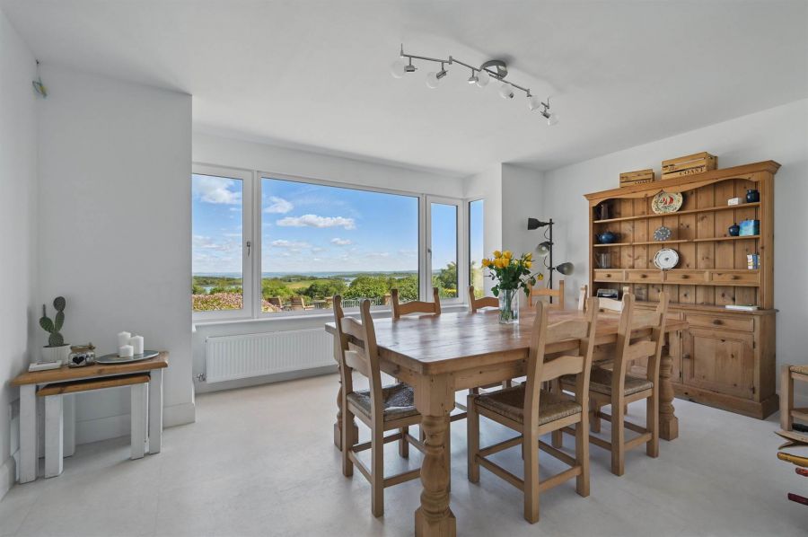 39 Whiterock Road With Annex