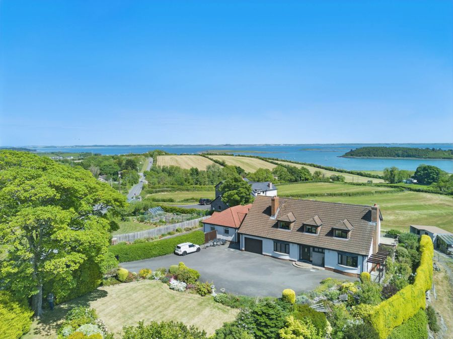 39 Whiterock Road With Annex