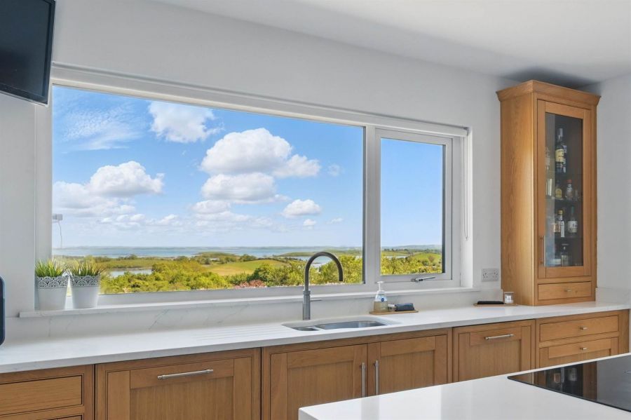 39 Whiterock Road With Annex