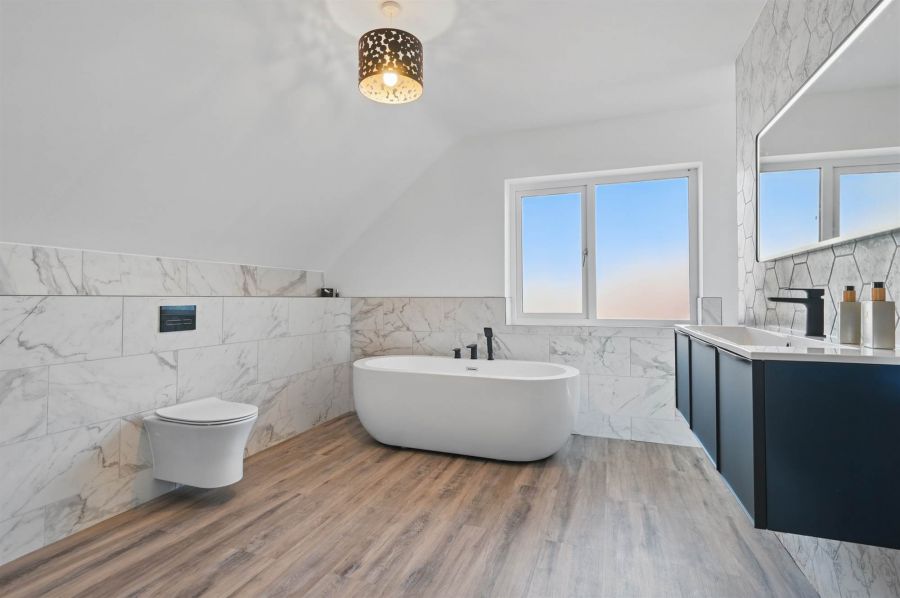 39 Whiterock Road With Annex