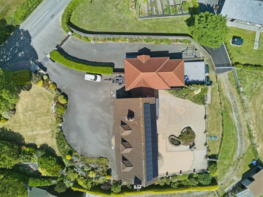 39 Whiterock Road With Annex