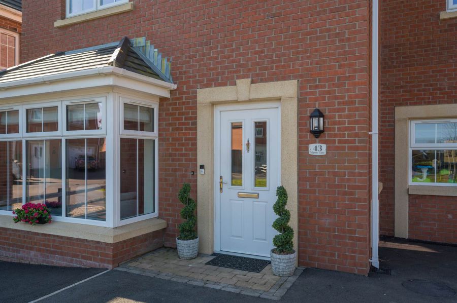 43 Manse Gate