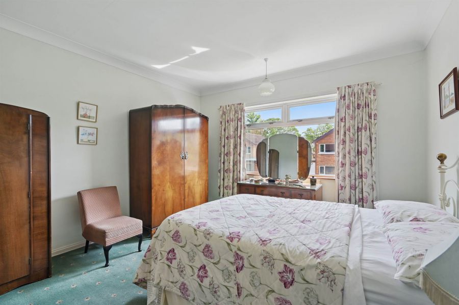 253 Holywood Road