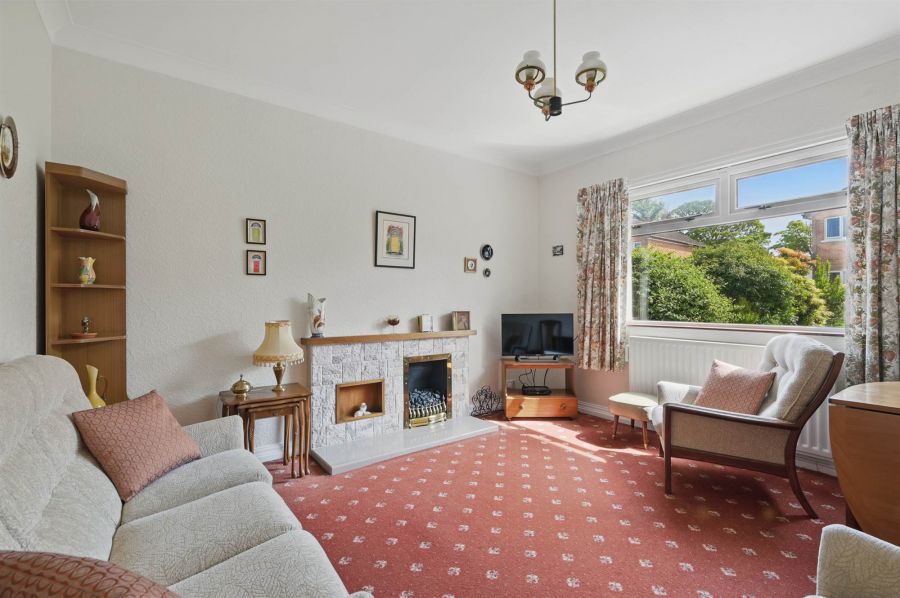 253 Holywood Road