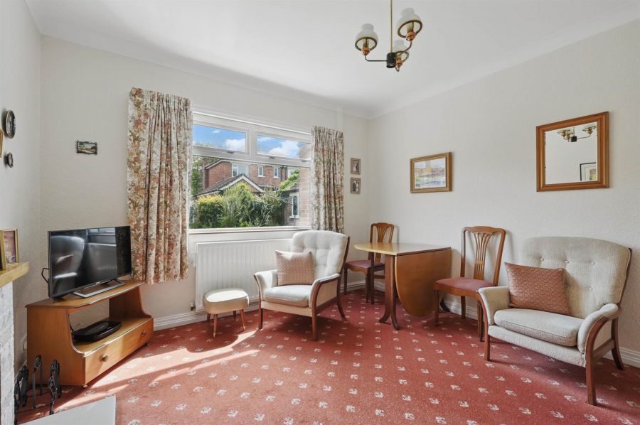 253 Holywood Road