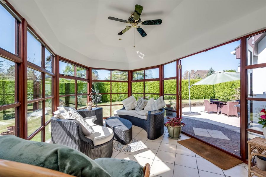 3 Lorne Lane