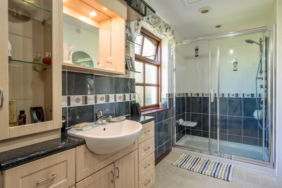 3 Lorne Lane