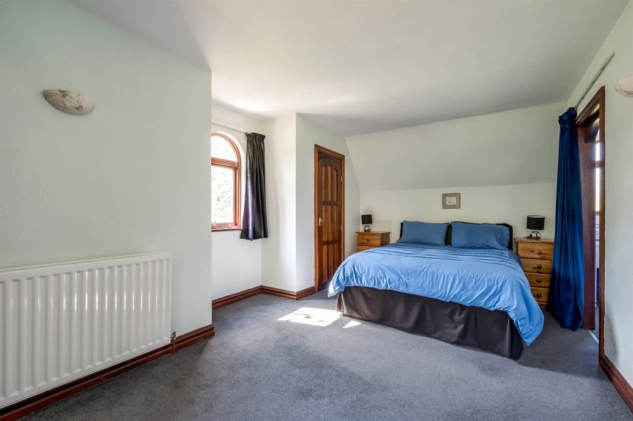 3 Lorne Lane