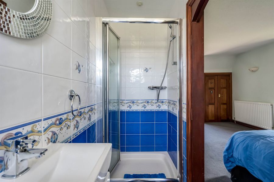 3 Lorne Lane