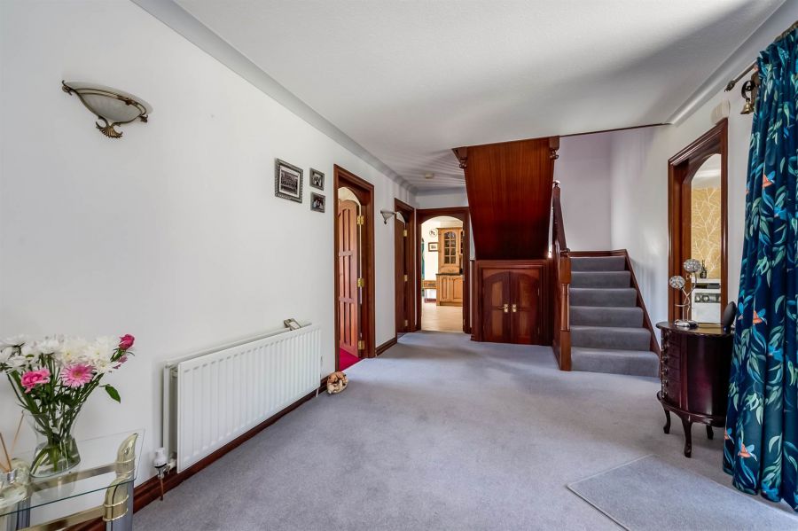 3 Lorne Lane