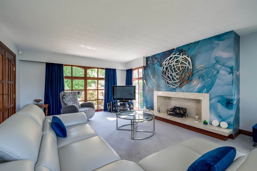 3 Lorne Lane