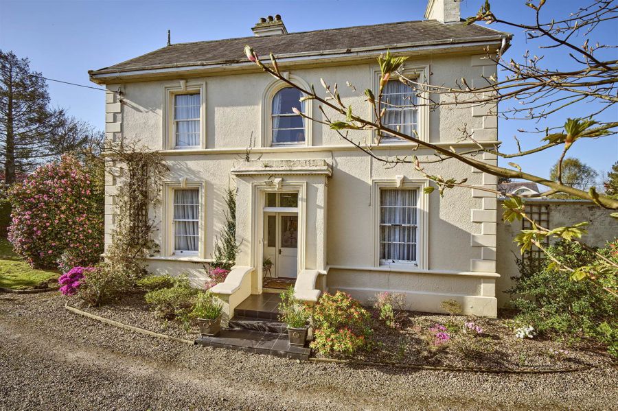 2 Old Cultra Road