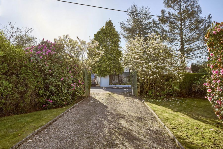 2 Old Cultra Road