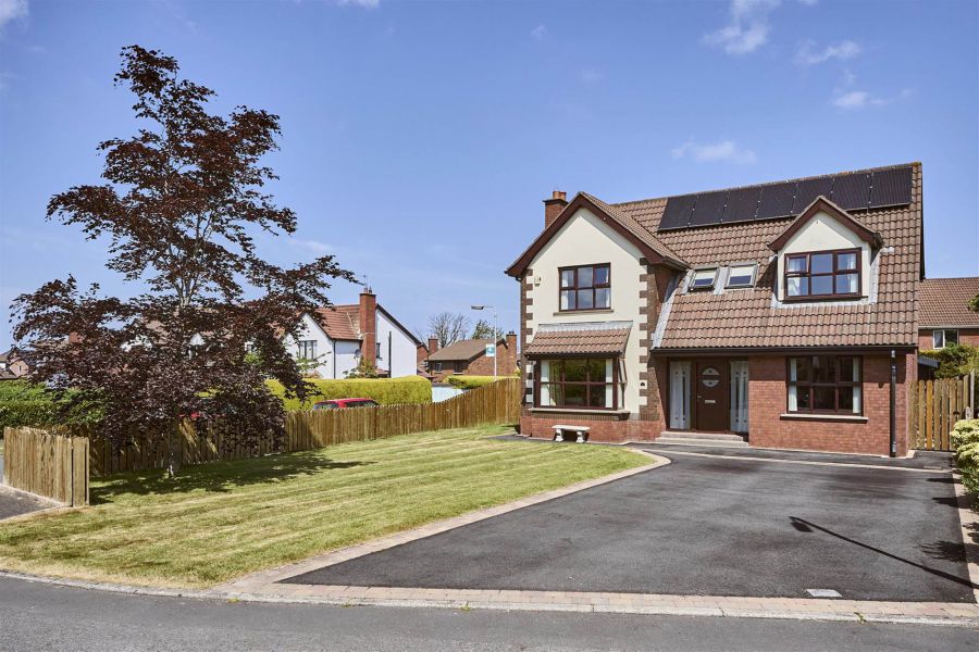 1 Lord Wardens Dell, Bangor, BT19 1YP