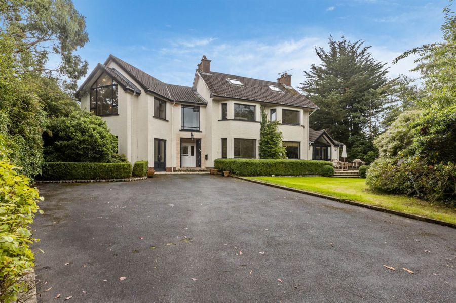 70 Craigdarragh Road, helens bay, bangor, BT19 1UB