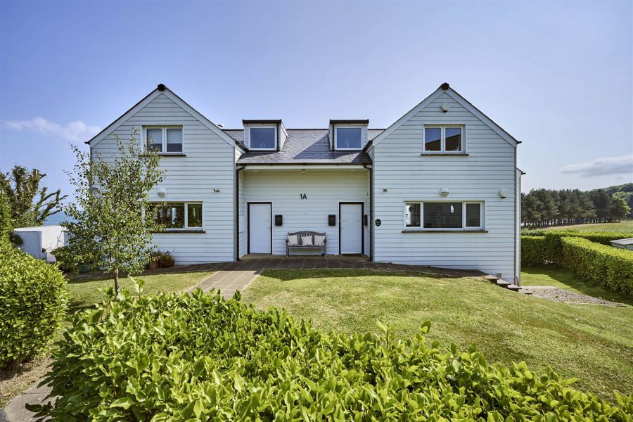 Apartment 2, 1 Fort Road, Helens Bay, Bangor, BT19 1LD