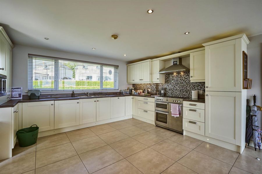 Apartment 2, 1 Fort Road