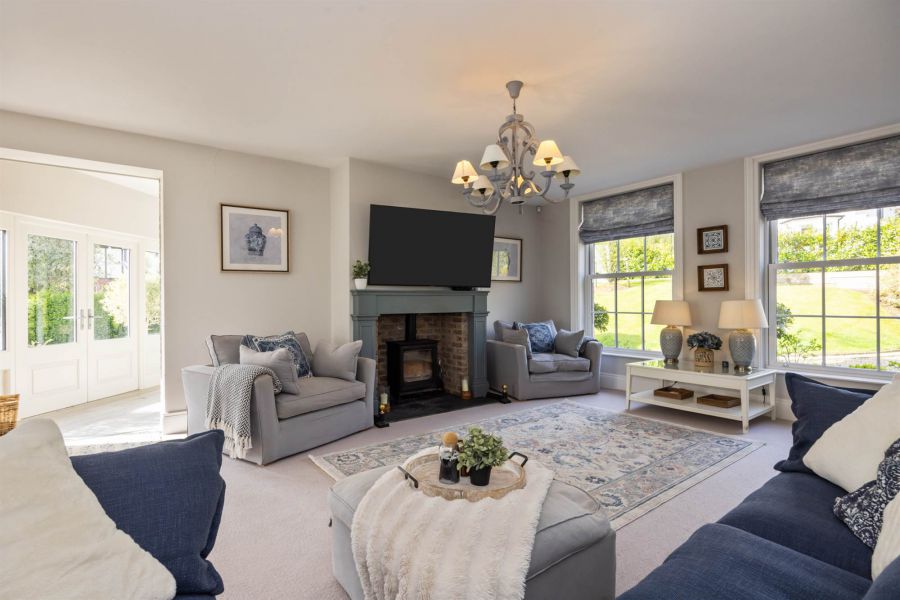 Monterey, 11a Kathleen Avenue