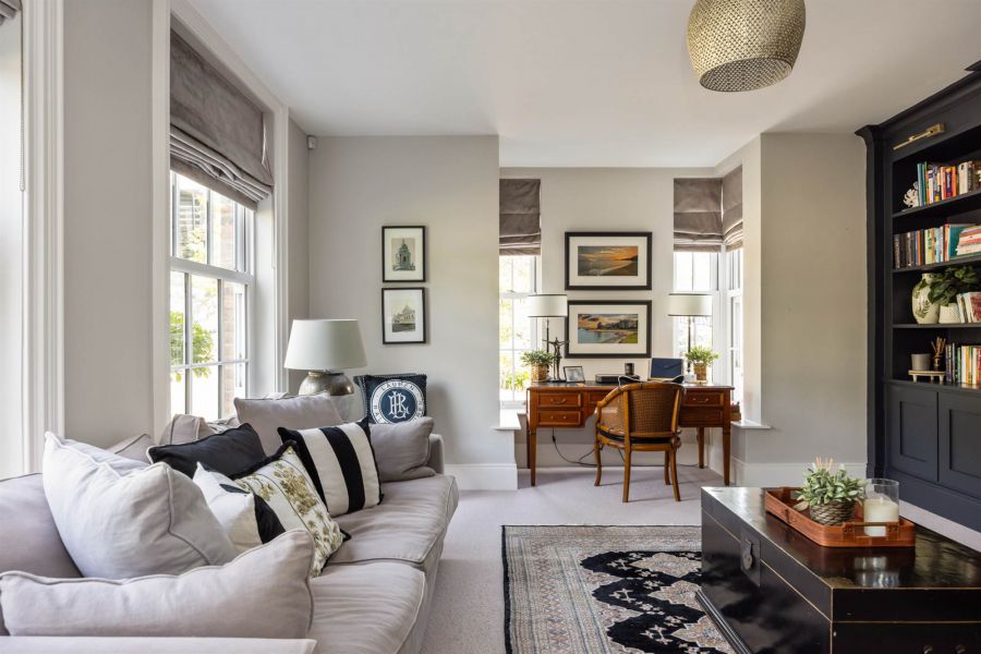 Monterey, 11a Kathleen Avenue