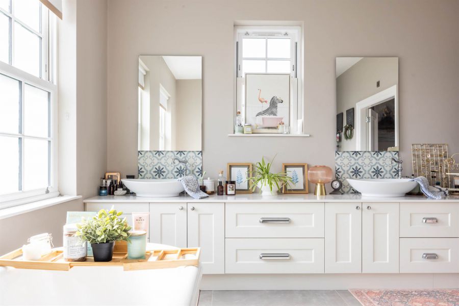 Monterey, 11a Kathleen Avenue