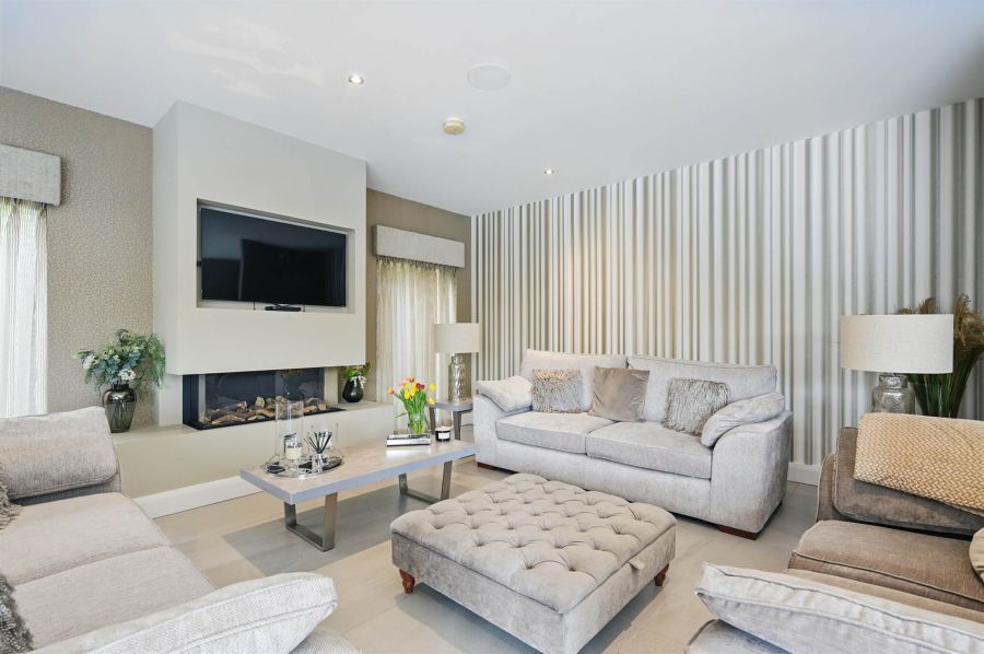 18a Lenamore Drive
